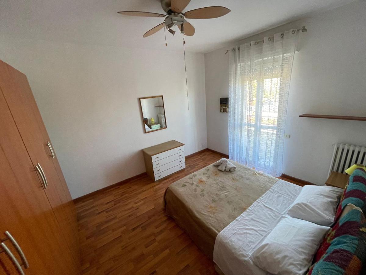 Casa Vacanze Stazione Pescara Exterior foto